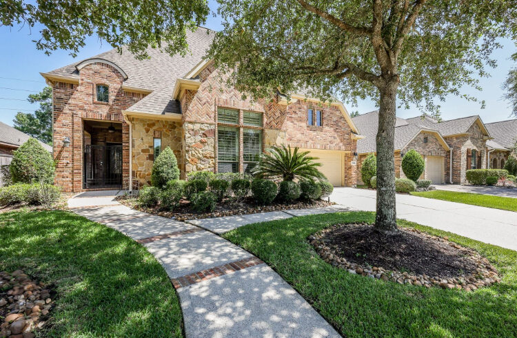 2811 King Point ViewL ane